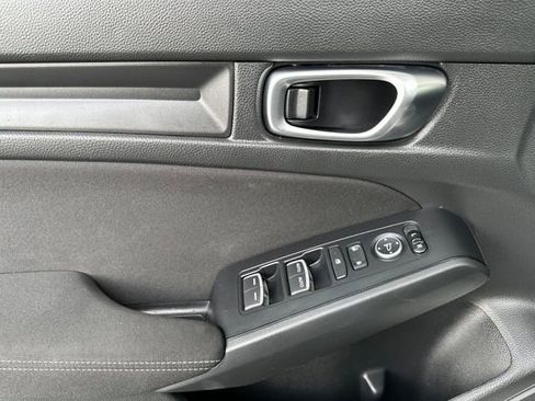 Used 2024 Honda Civic Sport image 7