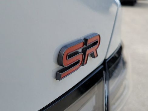 New 2026 Nissan Sentra SR FWD image 11
