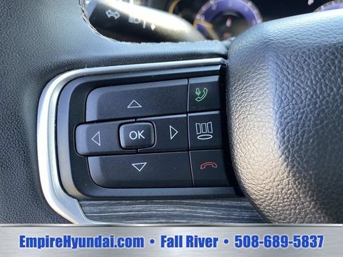 Used 2024 Jeep Wagoneer L Series II w/ Flexible Seating Group AWD/4WD image 14