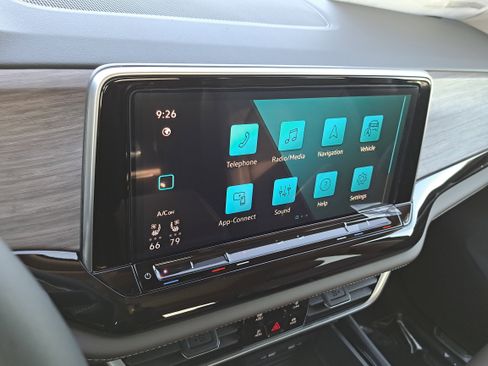 New 2026 Volkswagen Atlas SEL image 23