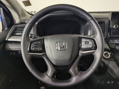 Certified 2025 Honda Odyssey Touring image 18