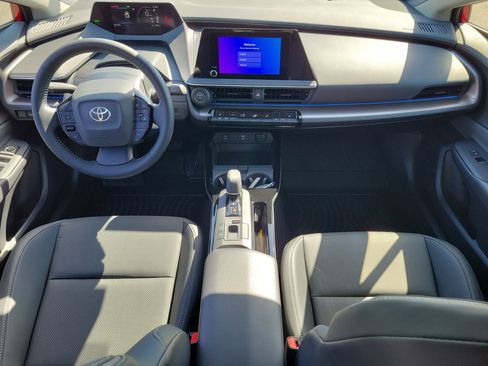 Used 2026 Toyota Prius XLE image 14