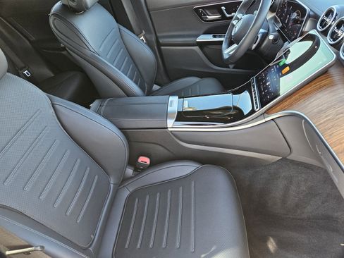 Certified 2025 Mercedes-Benz GLC 300 4MATIC image 14