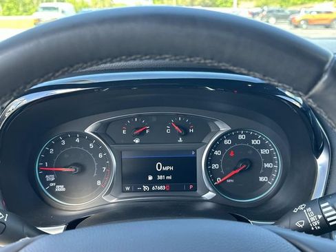 Certified 2023 Chevrolet Traverse LT FWD image 10