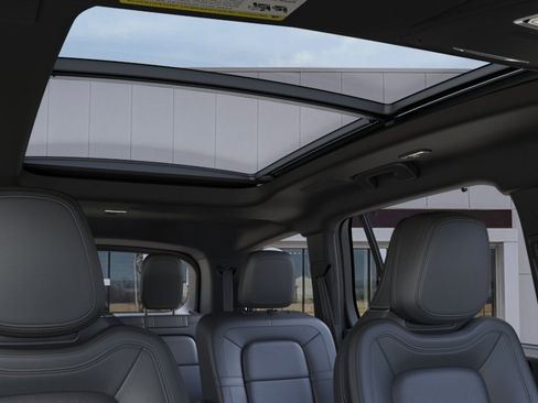 New 2026 Lincoln Aviator Reserve AWD/4WD image 22