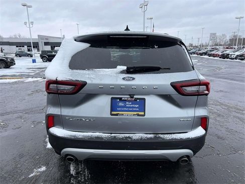 Certified 2024 Ford Escape Platinum image 6