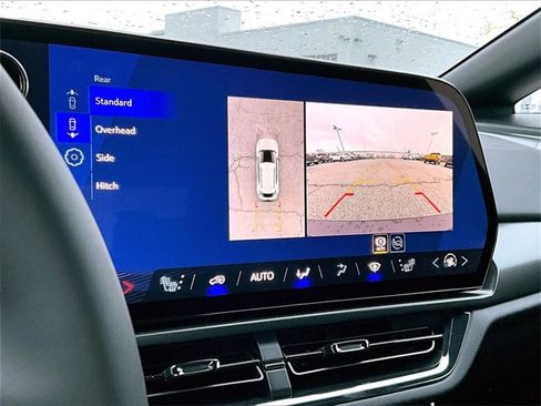 New 2026 Chevrolet Equinox EV RS image 14