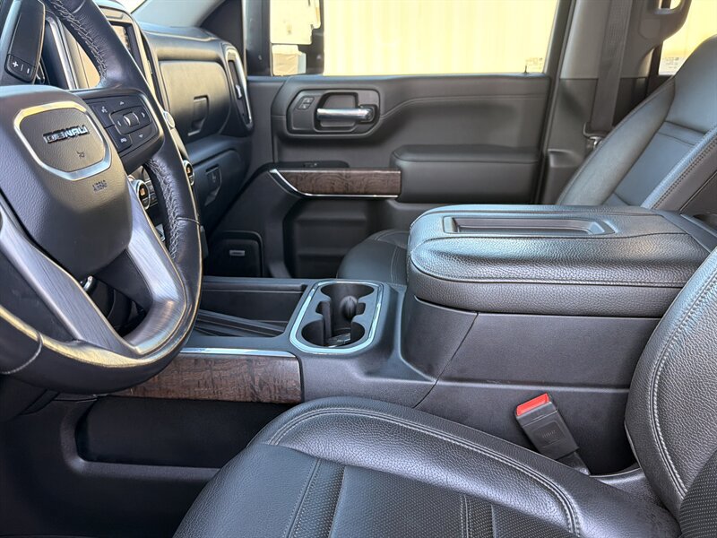 Used 2020 GMC Sierra 2500 Denali AWD/4WD image 65