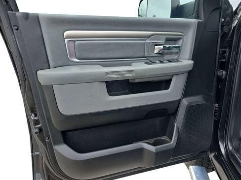 Used 2018 RAM 2500 Big Horn AWD/4WD image 11