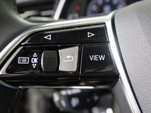 Used 2025 Audi A6 Premium Plus w/ Premium Plus Package image 29