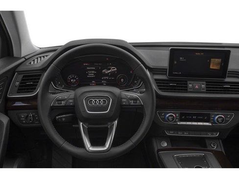 Used 2018 Audi Q5 2.0T Premium Plus AWD/4WD image 12