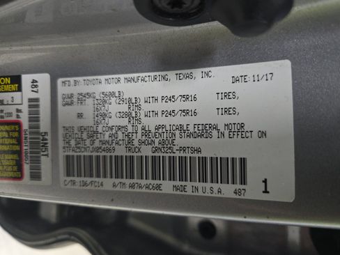 Used 2018 Toyota Tacoma SR5 image 15