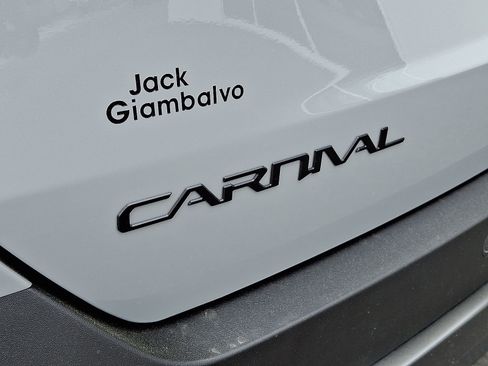 New 2025 Kia Carnival SX Prestige image 26