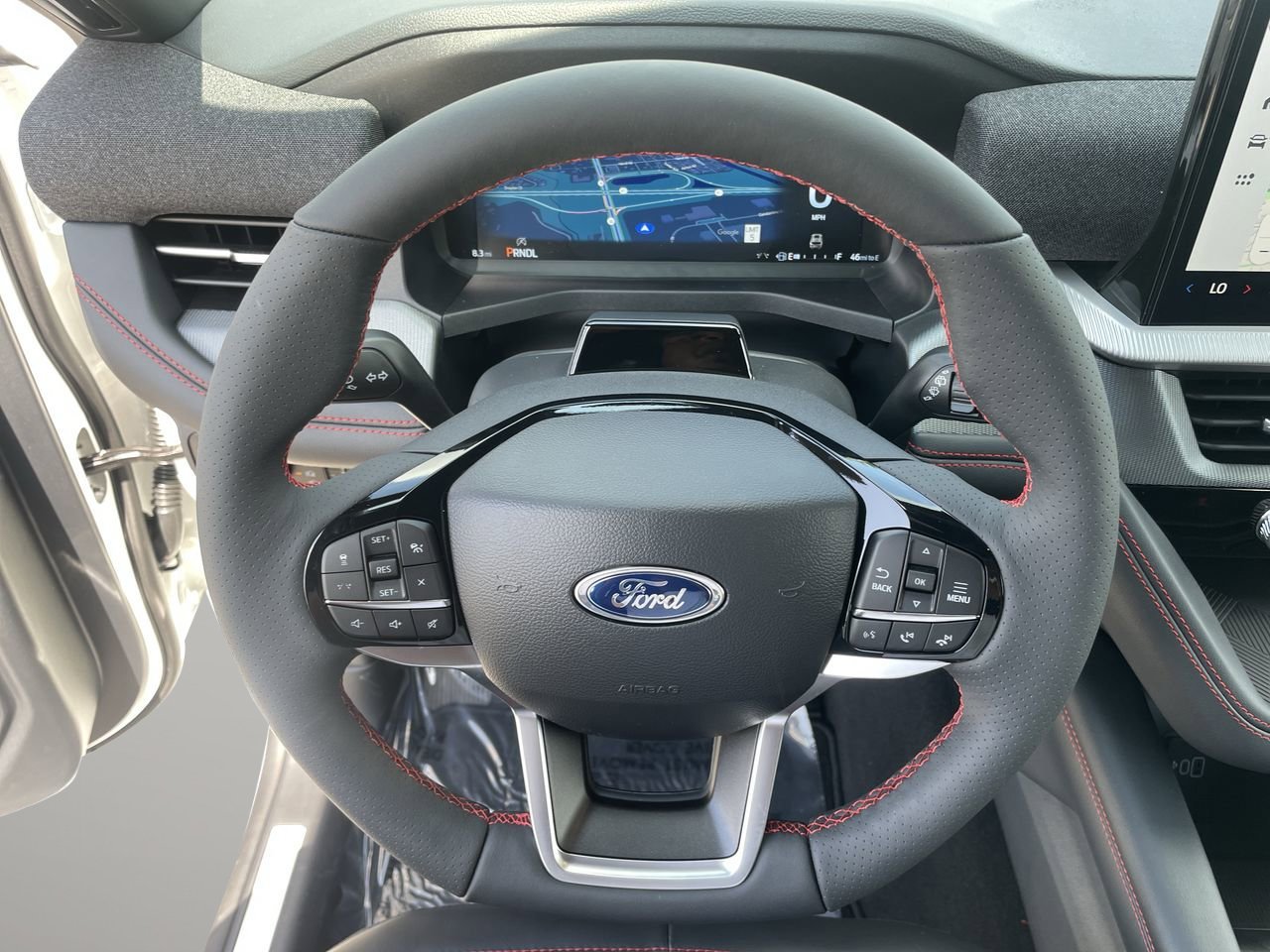 New 2026 Ford Explorer ST-Line w/ ST-Line Street Pack RWD image 32