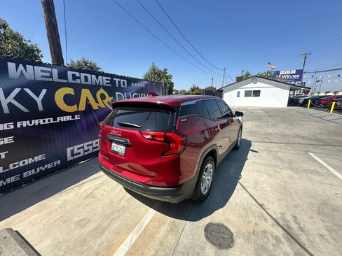 Used 2018 GMC Terrain SLE FWD image 7