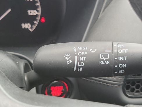 Certified 2024 Honda HR-V LX image 29