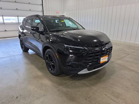 Used 2023 Chevrolet Blazer LT w/ Midnight/Sport Edition AWD/4WD image 2