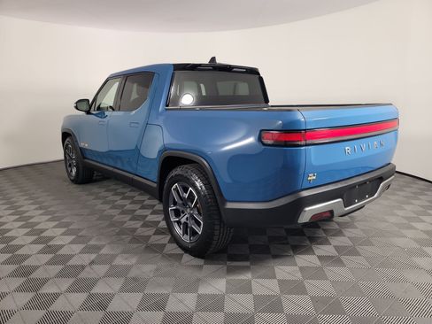 Used 2022 Rivian R1T Adventure AWD/4WD image 3