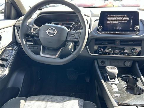 New 2026 Nissan Rogue SV FWD image 24
