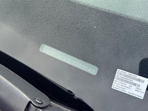 Used 2020 Toyota Yaris LE image 8