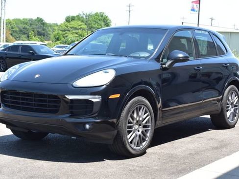 Used 2017 Porsche Cayenne Platinum Edition AWD/4WD image 14