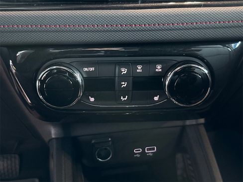 New 2025 Chevrolet Corvette Z06 image 30