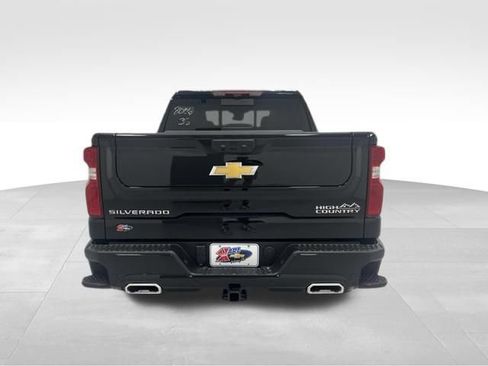 New 2026 Chevrolet Silverado 1500 High Country AWD/4WD image 17