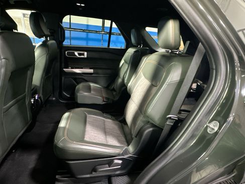 Used 2022 Ford Explorer Timberline image 32
