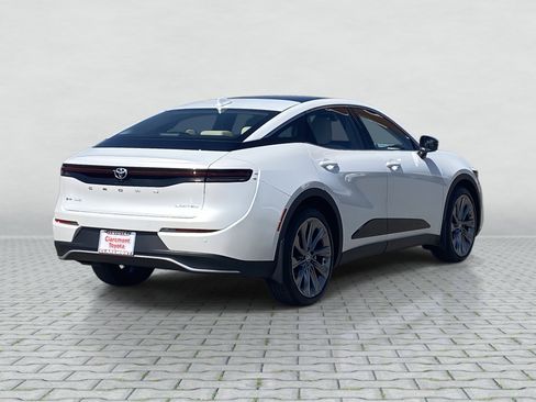 New 2026 Toyota Crown Limited image 3