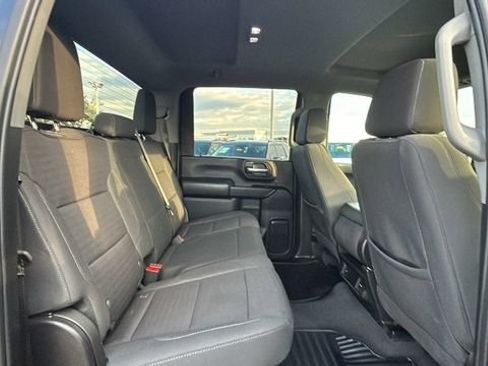 Used 2024 Chevrolet Silverado 2500 Custom w/ Custom Value Package image 13