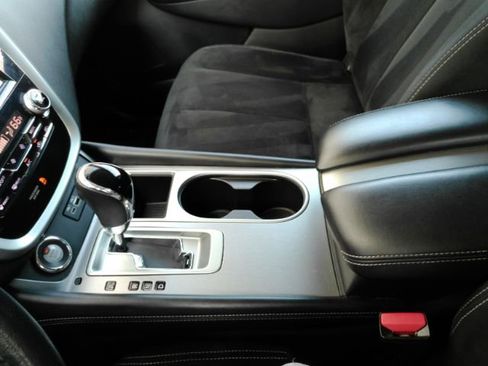 Used 2019 Nissan Murano SV image 38