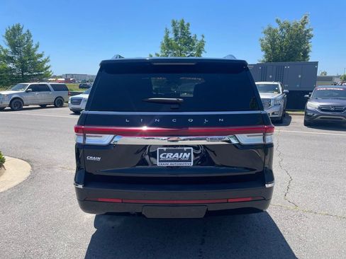 Used 2023 Lincoln Navigator Reserve RWD image 6