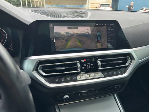 Used 2021 BMW 330i xDrive Sedan w/ Premium Package image 19