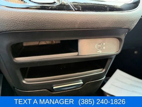 New 2026 Chrysler Pacifica Select w/ S Appearance Package image 23