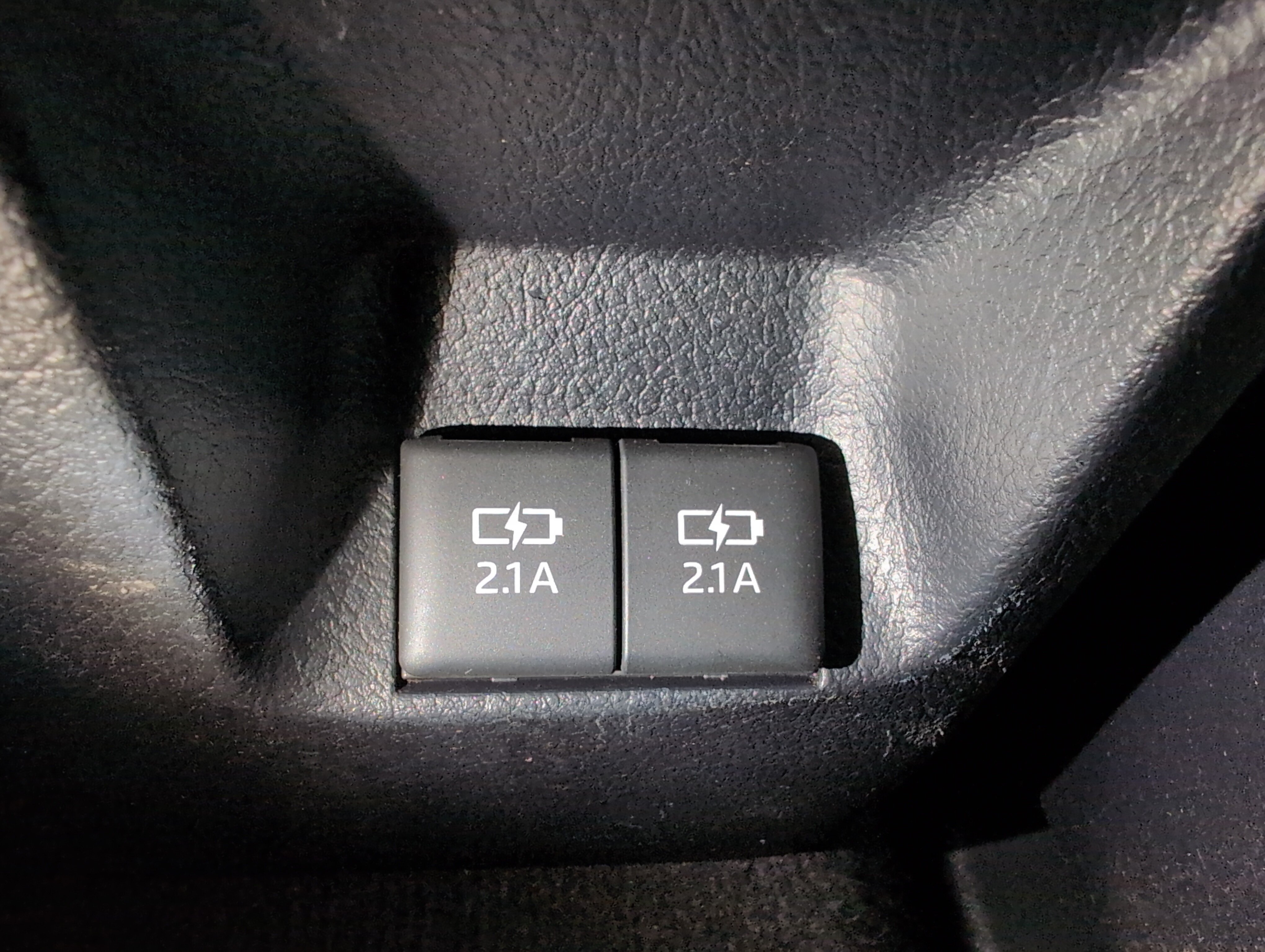 Used 2020 Toyota 4Runner TRD Off-Road AWD/4WD image 35