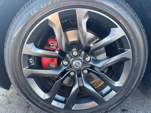 Used 2020 Nissan 370Z Coupe image 9