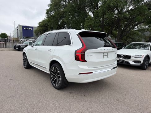 New 2026 Volvo XC90 B5 Plus w/ Protection Package Premier AWD/4WD image 4