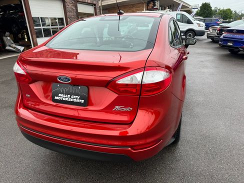 Used 2019 Ford Fiesta SE FWD image 11