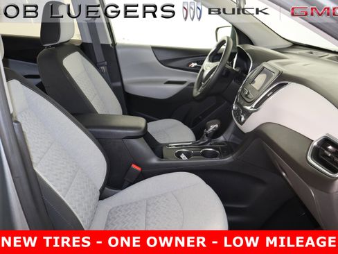 Certified 2023 Chevrolet Equinox LT w/ Driver Convenience Package image 20