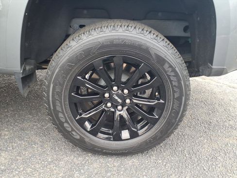 Certified 2022 GMC Canyon Elevation w/ Elevation Premium Package image 7