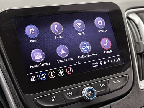 Used 2024 Chevrolet Malibu LT image 16