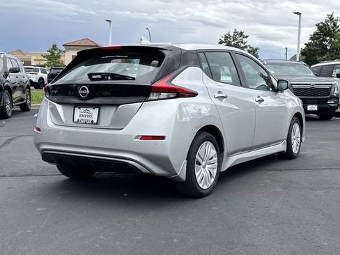 Used 2025 Nissan Leaf S FWD image 6
