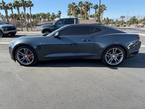 Used 2022 Chevrolet Camaro LT w/ Technology Package RWD image 6