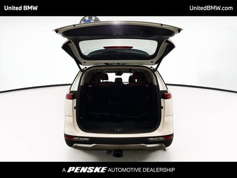 Used 2023 Kia Carnival SX Prestige FWD image 21