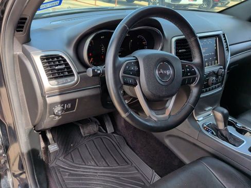 Used 2018 Jeep Grand Cherokee Limited w/ Luxury Group II image 13