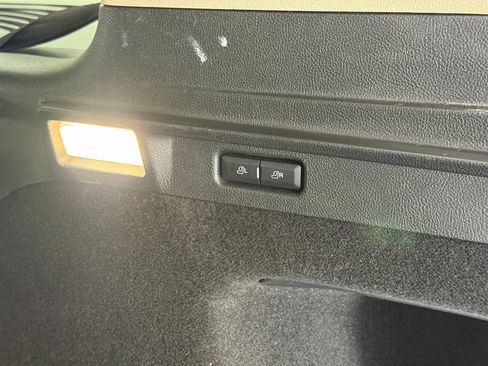 Used 2024 Lincoln Corsair AWD w/ Equipment Group 102A image 48