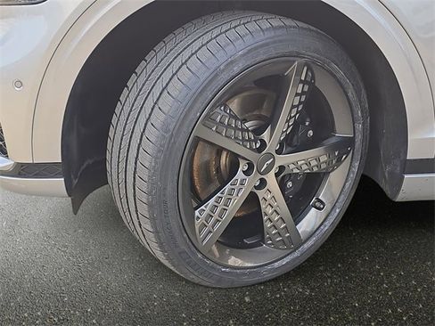 Used 2023 Genesis GV70 2.5T w/ Sport Prestige Package image 36