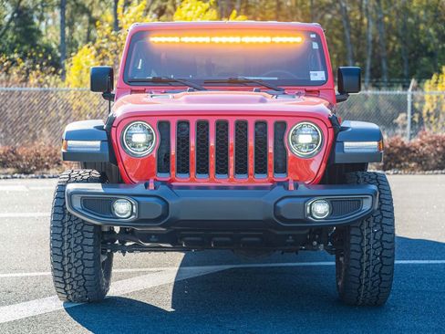 Used 2023 Jeep Gladiator Rubicon w/ LED Lighting Group image 3