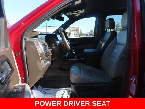 Used 2025 GMC Yukon Elevation AWD/4WD image 17