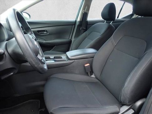 Used 2024 Nissan Sentra S FWD image 7